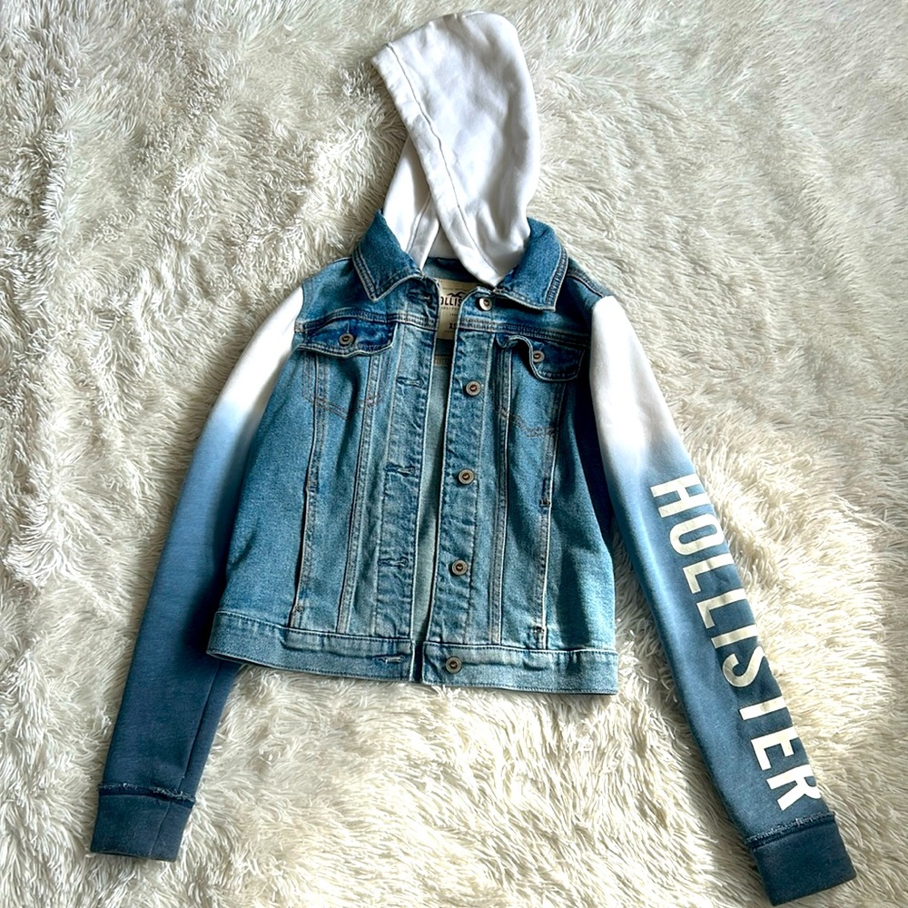 Hollister Hooded Jean jacket size XS.